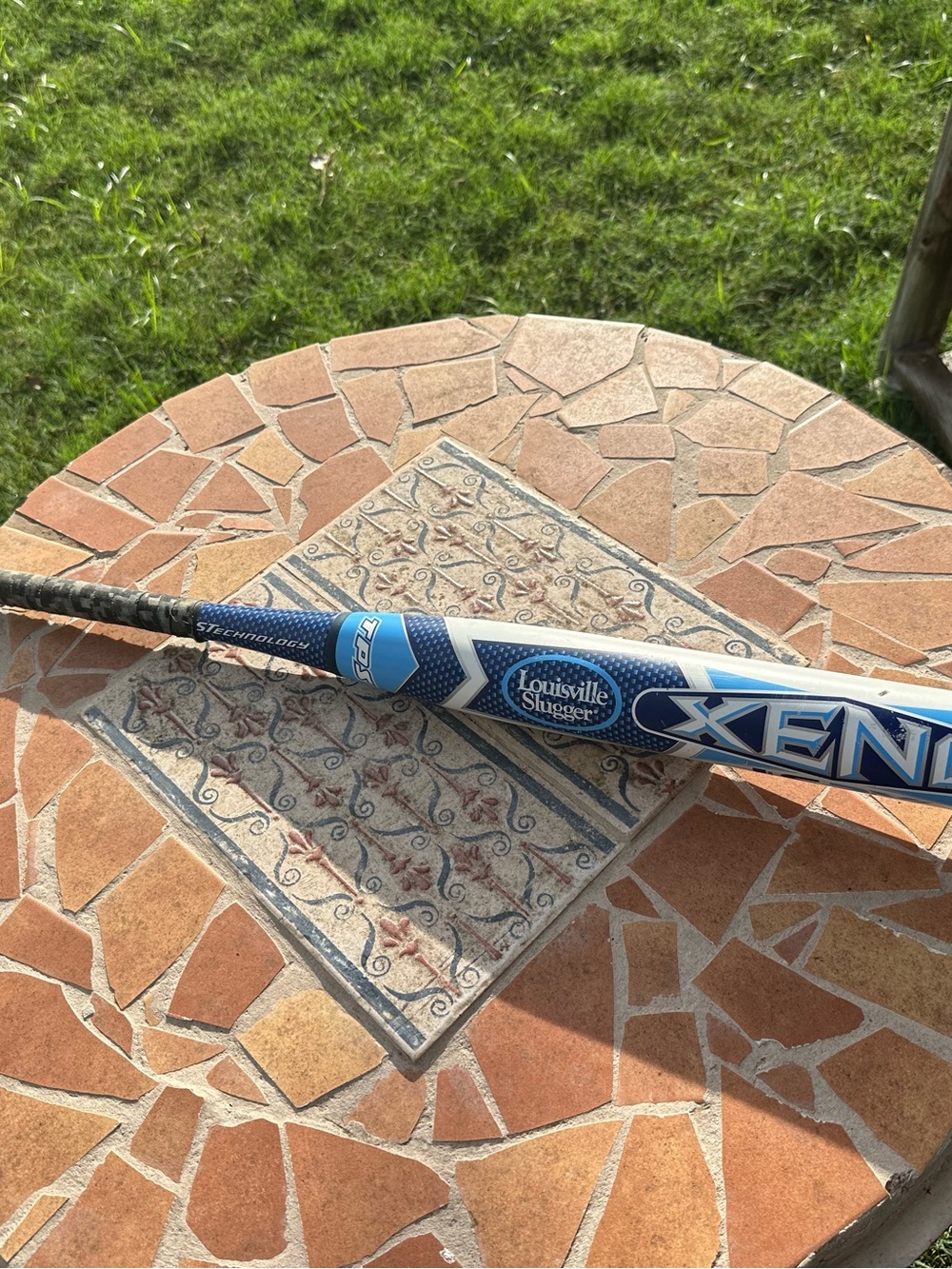 Louisville Slugger Xeno Youth Baseball Bat - Blue/White